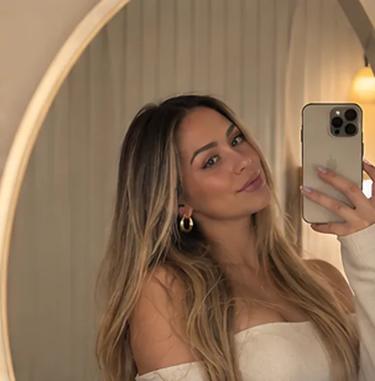 Spiegel-Selfie von Gülçin